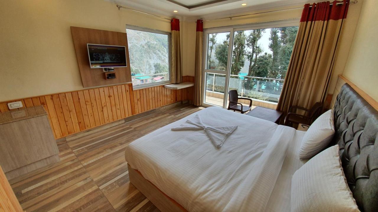 Nomadic Inn Дармсала Экстерьер фото