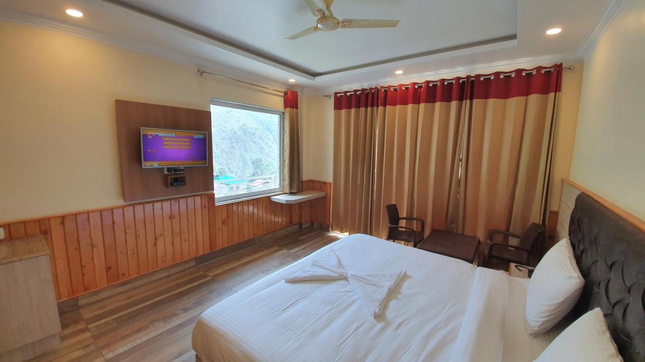 Nomadic Inn Дармсала Экстерьер фото